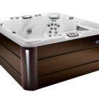 Hot-tub-Altamar-Platinum-Modern-Hardwood